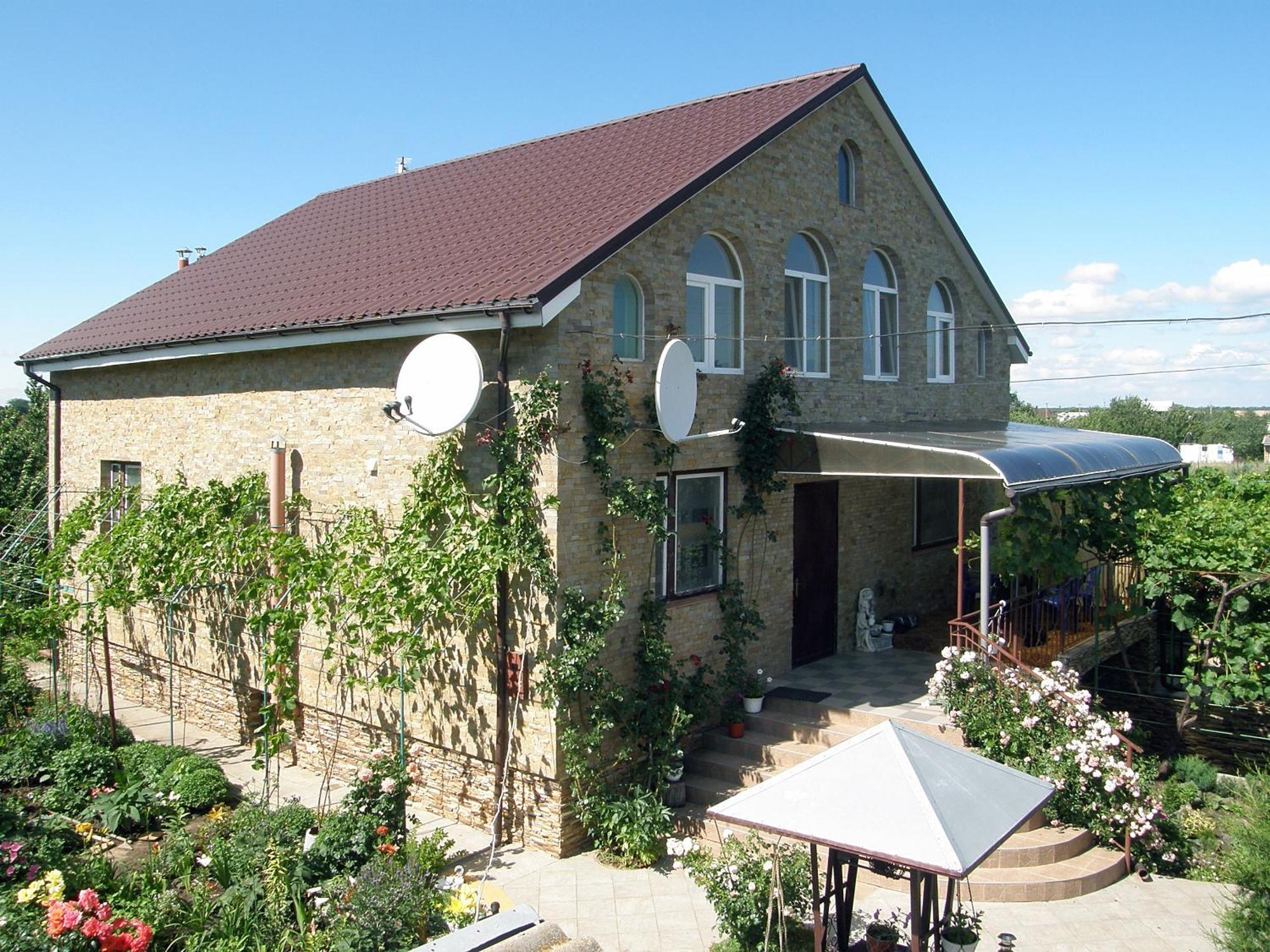 Guest House Kamenny Dom Karolino-Bugaz Exteriér fotografie