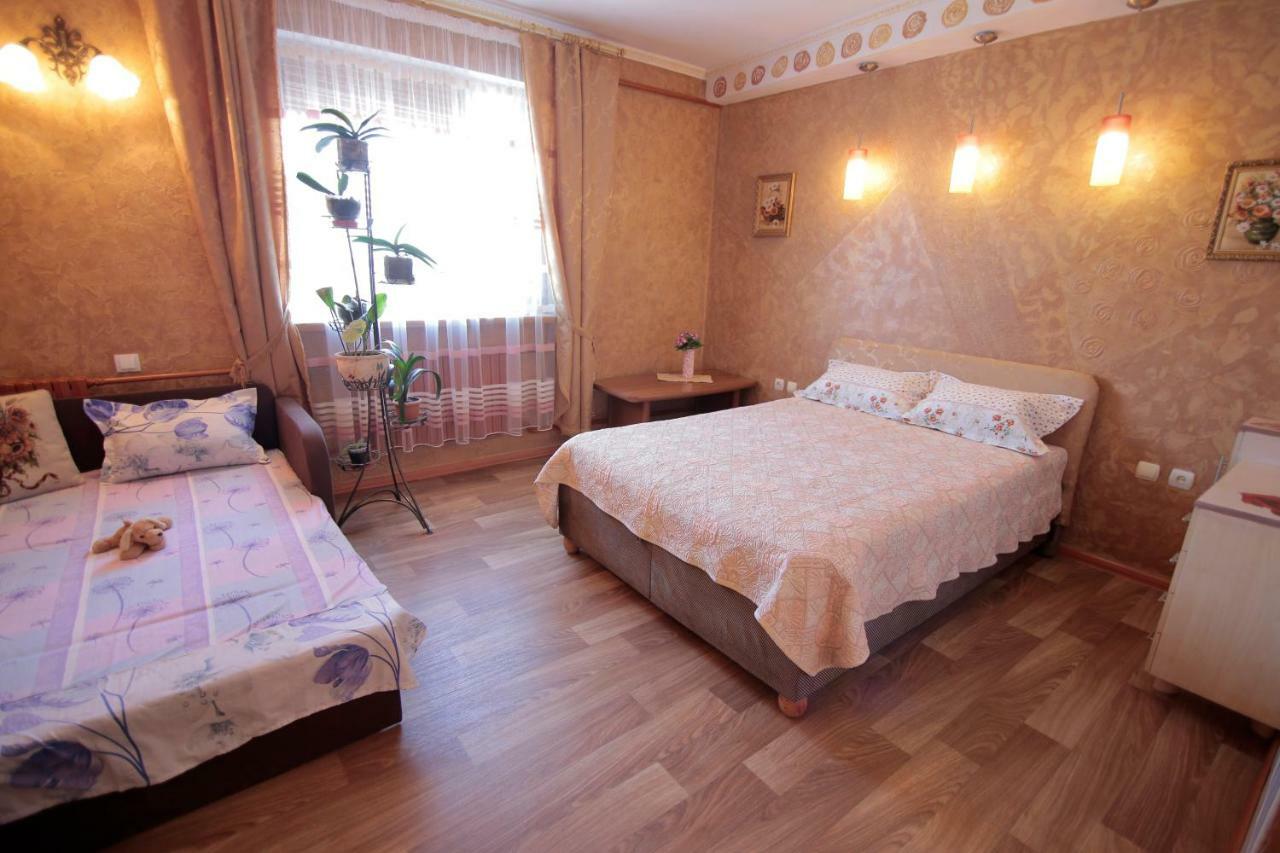 Guest House Kamenny Dom Karolino-Bugaz Exteriér fotografie